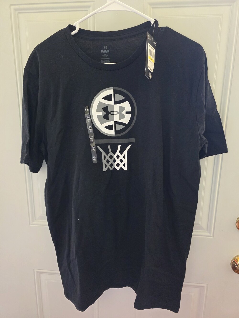 Under Armour Black Short Sleeve Basketball Graphic Tee Size Medium-New With Tags